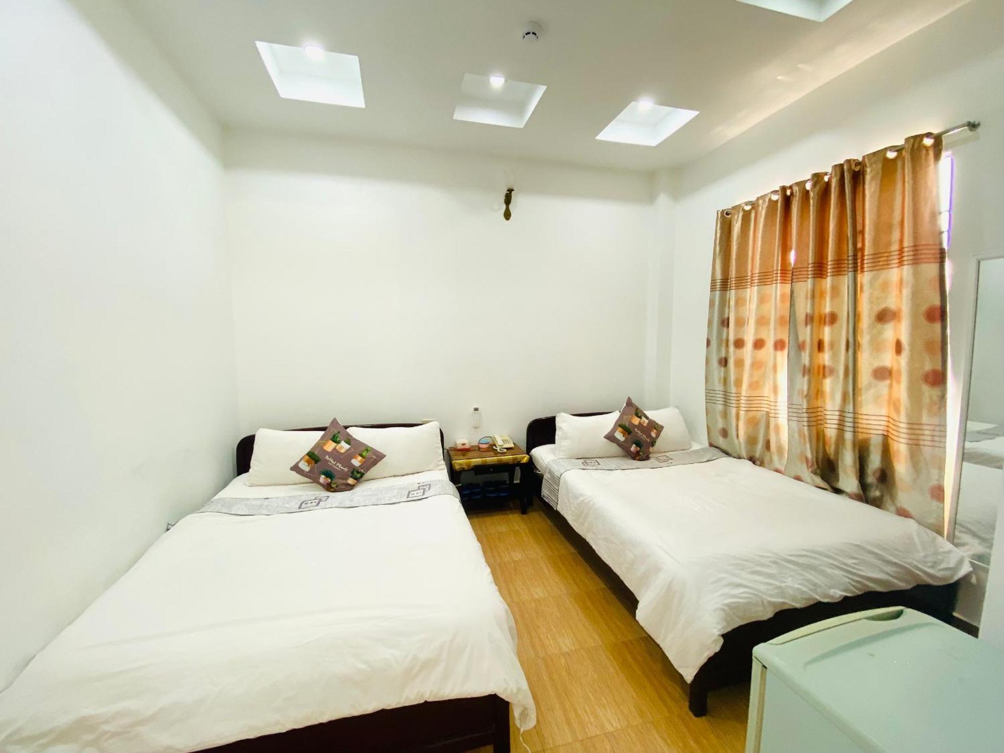 Du Hung 1 Hotel Hà Tiên Exteriör bild