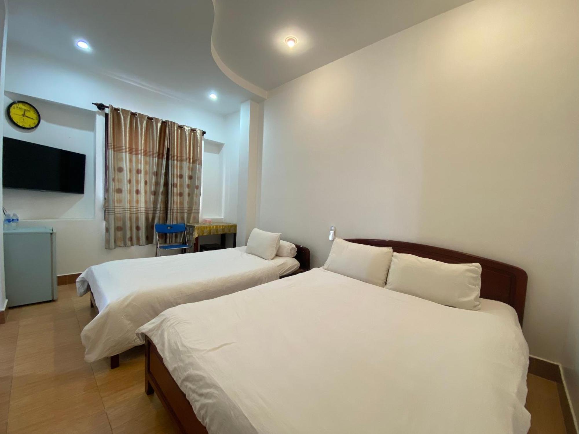 Du Hung 1 Hotel Hà Tiên Exteriör bild